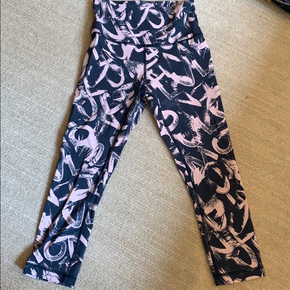 Lululemon cropped leggings
